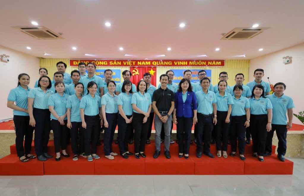 Thực hiện chương trình số hoá toàn diện Doanh nghiệp tại Yến Sào Khánh Hoà